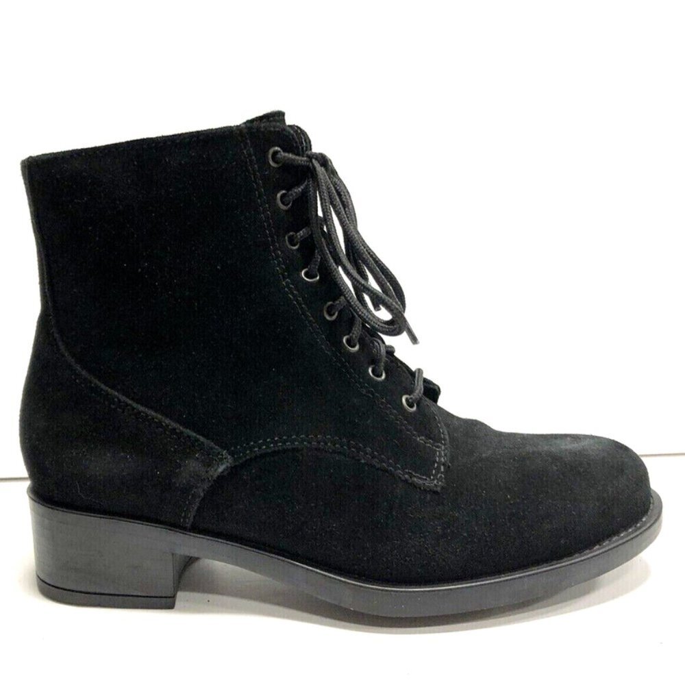 La Canadienne Women's Savanna Boot Black Suede, Size 7 M